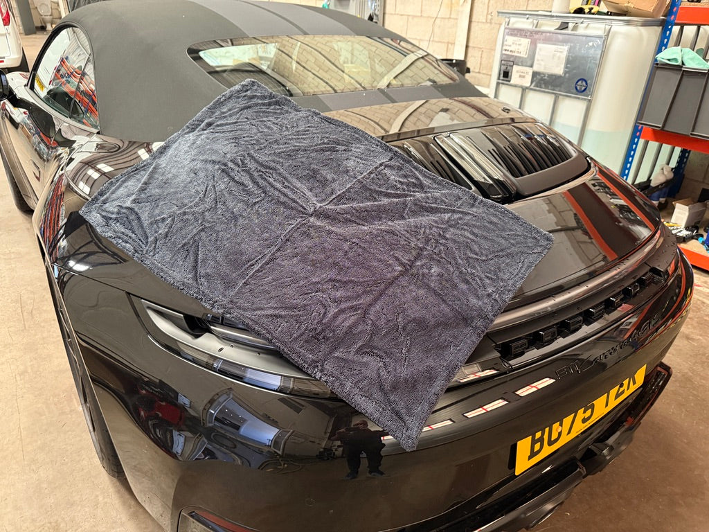 Twisted Loop Drying Towel – 90x60cm Ultra Absorbent Microfibre 1400 GSM | The Detailing Lodge